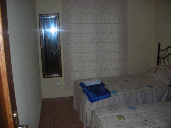 Twin bedroom